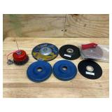 Assorted Grinding wheels and cutting discs (lot of 7)