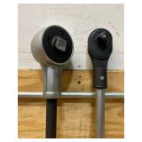 Klutch Torque Multiplier, 3/4in. Input x 1in. Output, 2,200 ft./lbs. Max. see description #41488 Msrp $319.99