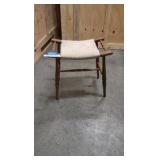 solid wood foot stool solid wood foot stool