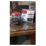 popcorn maker popcorn maker