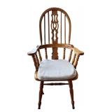 Oak Round Dining Table with 1 Leaf & 6 Vintage Chairs