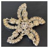 LL - Vintage Rhinestone Bracelet, Earrings & Brooches Set - 6.5 Inch Bracelet