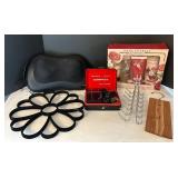 DR - Remington Mark IV-C Cord/Cordless Shaver, Italian Rose Bouquet Body Wash Gift Set, Scarf Hanger, Tie/Belt Hanger and Cedar Hanger