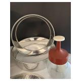 DR - Hamilton Beach Blender 14-Speed & Vintage Kitchenware Set - Glass Jar, Mugs & Bakeware