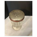 DR - Hamilton Beach Blender 14-Speed & Vintage Kitchenware Set - Glass Jar, Mugs & Bakeware