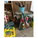 G - Roundup Lawn Weed Killer & Ortho Home Defense Insect Killer with Miracle-Gro Plant Foods