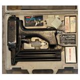 G - Mark 1 AF40 Heavy Duty Air Force Brad Nailer with 2000 Brads
