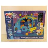 NEW NUMBER BLOCKS HAND 2 MIND FIVE’S MUSICAL SUPERSTAR STAGE