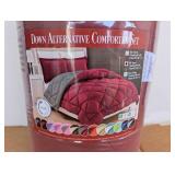NEW DOWN ALTERNATIVE COMFORTER SET SIZE F/Q MAROON