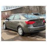 2010 KIA FORTE EX (NO RESERVE)