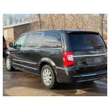 2016 CHRYSLER TOWN AND COUNTRY TOURING (NO RESERVE)