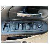 2016 CHRYSLER TOWN AND COUNTRY TOURING (NO RESERVE)