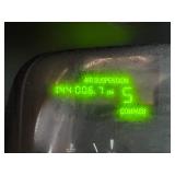 2001 LINCOLN TOWN CAR SIGNATURE *No Accidents Reported* (NO RESERVE)