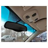 2001 LINCOLN TOWN CAR SIGNATURE *No Accidents Reported* (NO RESERVE)