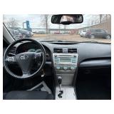 2008 TOYOTA CAMRY SE *No Accidents Reported* (NO RESERVE)