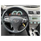 2008 TOYOTA CAMRY SE *No Accidents Reported* (NO RESERVE)