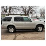 2007 MERCURY MOUNTAINEER PREMIER *All Wheel Drive | No Accidents Reported* (NO RESERVE)