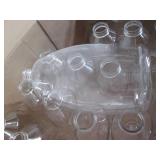 Lot of 25 48 oz plastic bottles, Al... Lot of 25 48 oz plastic bottles, Al...