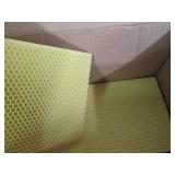 25 Small deep foundation bee frames... 25 Small deep foundation bee frames...