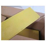 25 Small deep foundation bee frames... 25 Small deep foundation bee frames...