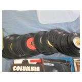 Lot of 45 records, many popular art... Lot of 45 records, many popular art...