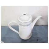 Style house china set... Style house china set...