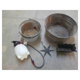 Vintage metal basins, metal decor a... Vintage metal basins, metal decor a...