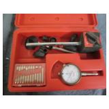 Dial indicator and magnetic base wi... Dial indicator and magnetic base wi...