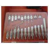 Dial indicator and magnetic base wi... Dial indicator and magnetic base wi...