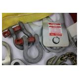 WARN Winch Accessory Kit - 16,000 LBS Max Load, Snatch Block, Strap, Chain, Gloves