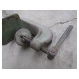 Pexto Pipe Crimpers w/Table Clamp Base