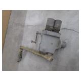 Pexto Pipe Crimpers w/Table Clamp Base