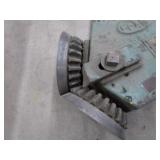 Pexto Crimpers w/Table Clamp Base