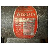 Wissota Bench Grinder with Dual Grinding Wheels and Viewing Frames
