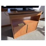 Oak Wood TV Stand 24x28x16 - Open Shelf & Cabinet Doors