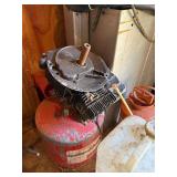 Gasoline Engine with Vertical Shaft on Propane Tank - Vintage Workshop Lot