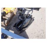 Brand New GIYI Model GYRG63 Universal Mount Bobcat Skid Loader Skid Steer Rotating Grapple Attachment Brand New GIYI Model GYRG63 Universal Mount Bobcat Skid Loader Skid Steer Rotating Grapple Attachment