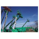 2013 JLG Model 450A Series II 4 x 4 Articulating Boom Lift 2013 JLG Model 450A Series II 4 x 4 Articulating Boom Lift