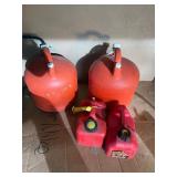 Lot of various gas cans