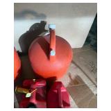 Lot of various gas cans