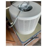 Honeywell Enviracaire HEPA Air Purifier – 3 Speed With filter replacement kit and filters
