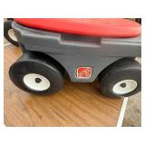 Step2 Garden Hopper - 2 units.