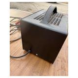 vintage Sears 6 Amp Battery Charger Powers up.