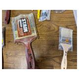 Box of paint brushes,turbo washer , gloves