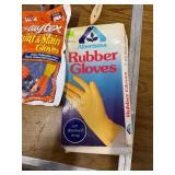 Box of paint brushes,turbo washer , gloves