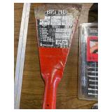 Screw flex kit brand new , forged steel blade and various bucket of tools