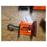 1001 fastener kit and Blavk n Decker Porta Vise