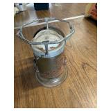 vintage Delta Powerlite lantern