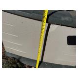 Rubbermaid outdoor storage aprox 42x24