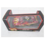 1999 NASCAR diecast Hot Wheels Racing "Trading Paint" #94 Bill Elliott